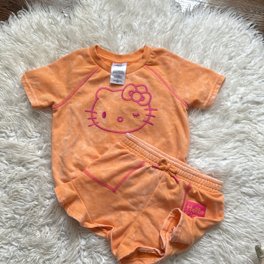 Hello Kitty Orange and Pink Lounge Set